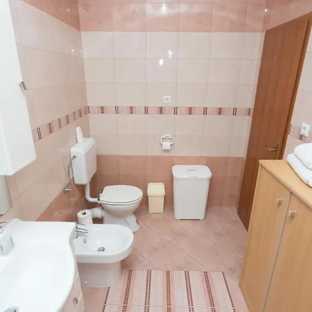 Galeb Апартаменты